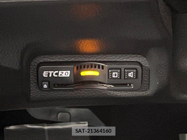 Honda VEZEL 2023-08 8317839-5
