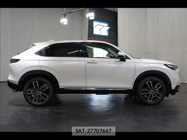 Honda VEZEL 2021-07 8317845-15