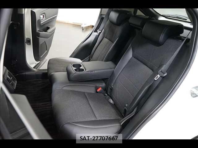 Honda VEZEL 2021-07 8317845-17