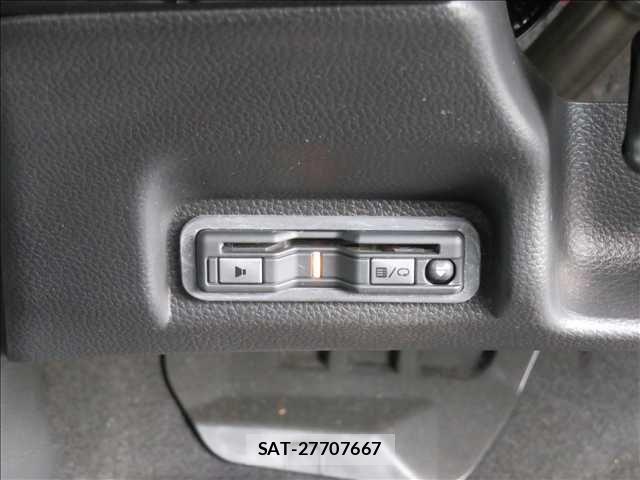Honda VEZEL 2021-07 8317845-6