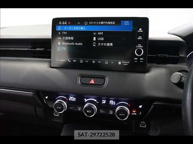 Honda VEZEL 2022-01 8317846-10