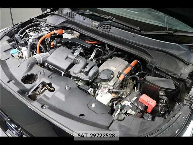 Honda VEZEL 2022-01 8317846-19