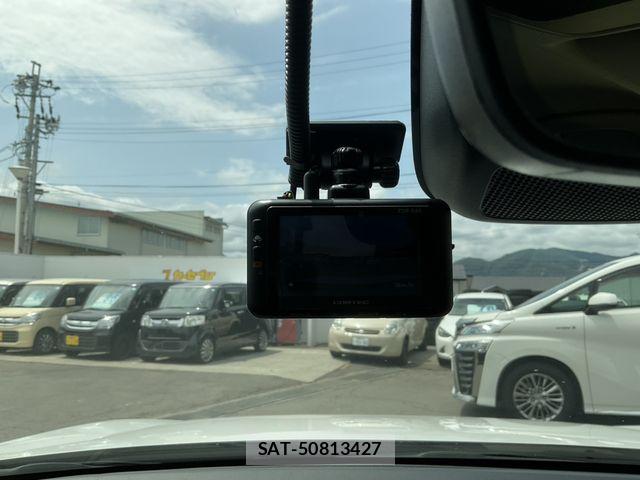 Honda VEZEL 2021-04 8338360-24