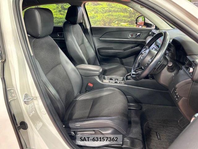 Honda VEZEL 2023-02 8338346-7