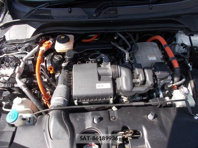 Honda VEZEL 2022-03 8337928-29