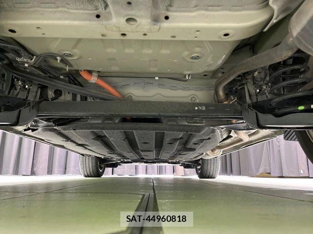 Honda VEZEL 2021-07 8338356-18