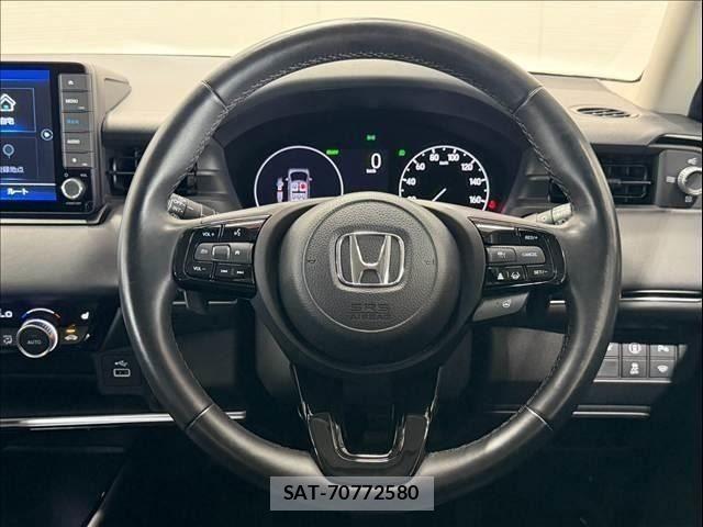 Honda VEZEL 2021-06 8338365-11