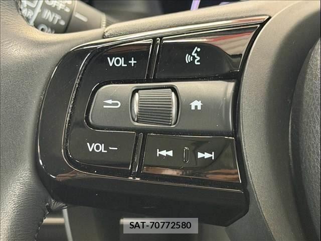 Honda VEZEL 2021-06 8338365-12