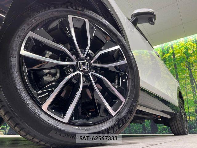 Honda VEZEL 2023-11 8338345-12