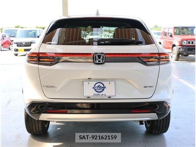 Honda VEZEL 2025-02 8338340-25
