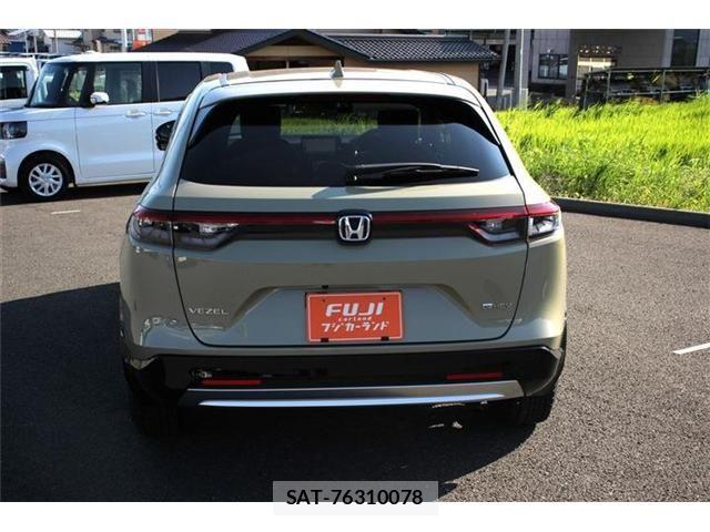 Honda VEZEL 2023-11 8355840-15