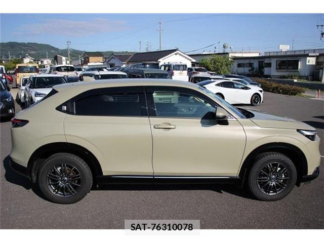 Honda VEZEL 2023-11 8355840-23