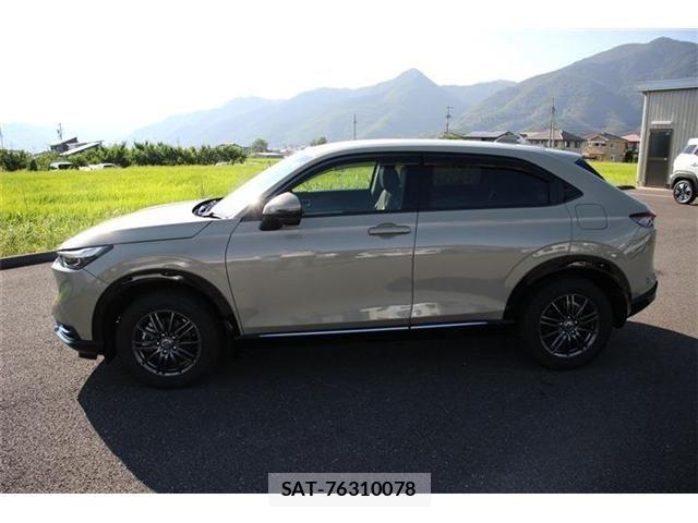 Honda VEZEL 2023-11 8355840-24