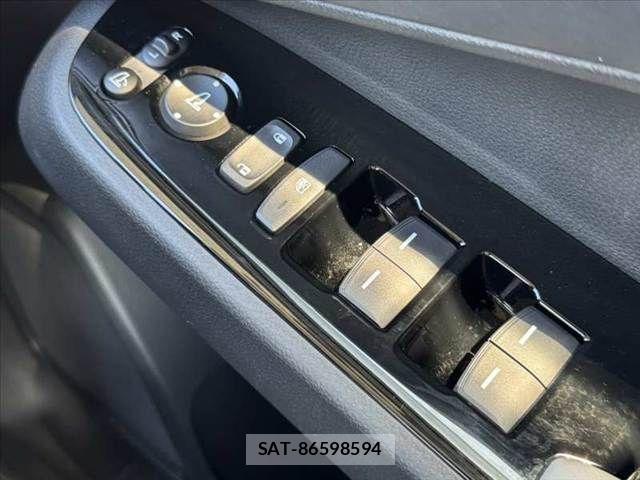 Honda VEZEL 2023-11 8355843-27