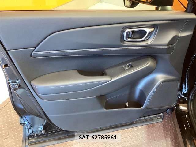 Honda VEZEL 2025-01 8369572-18