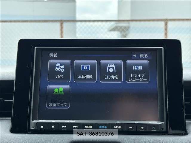 Honda VEZEL 2021-07 8369577-12
