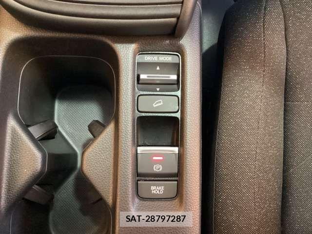 Honda VEZEL 2022-11 8369578-10