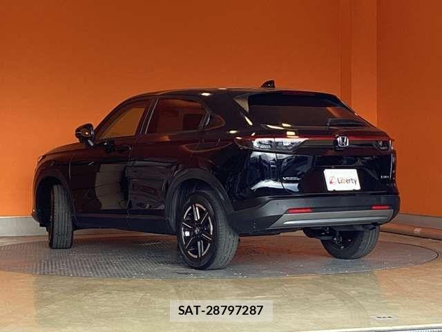 Honda VEZEL 2022-11 8369578-16