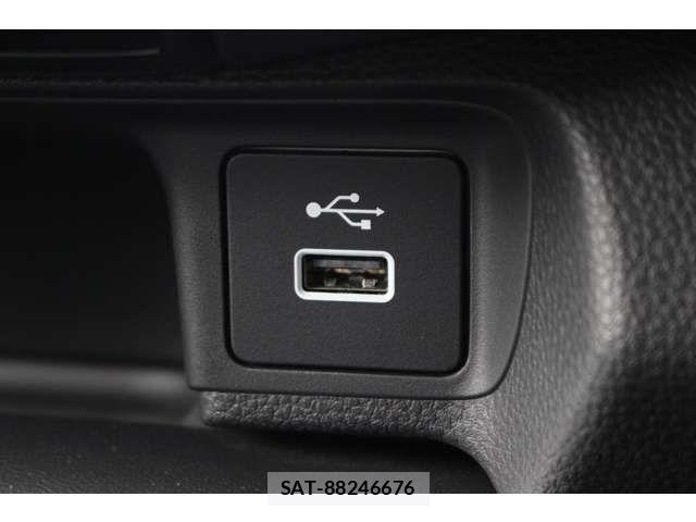 Honda VEZEL 2021-09 8369570-16
