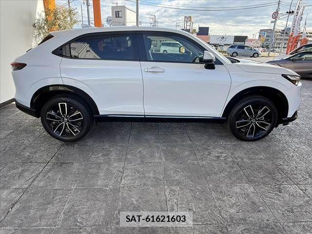 Honda VEZEL 2024-03 8369566-11
