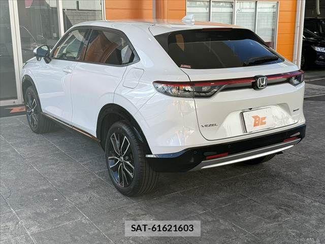 Honda VEZEL 2024-03 8369566-12