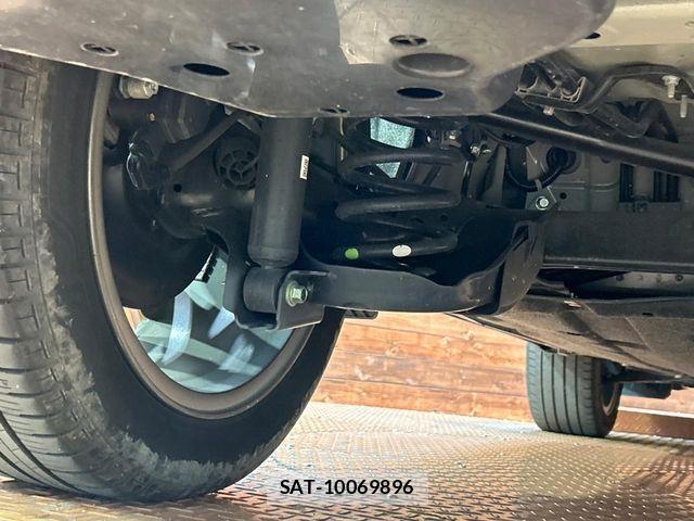 Honda VEZEL 2023-11 8369563-19