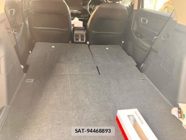 Honda VEZEL 2022-06 8369579-11