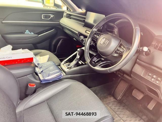 Honda VEZEL 2022-06 8369579-13