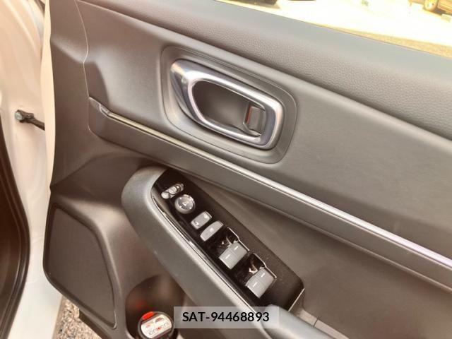 Honda VEZEL 2022-06 8369579-14