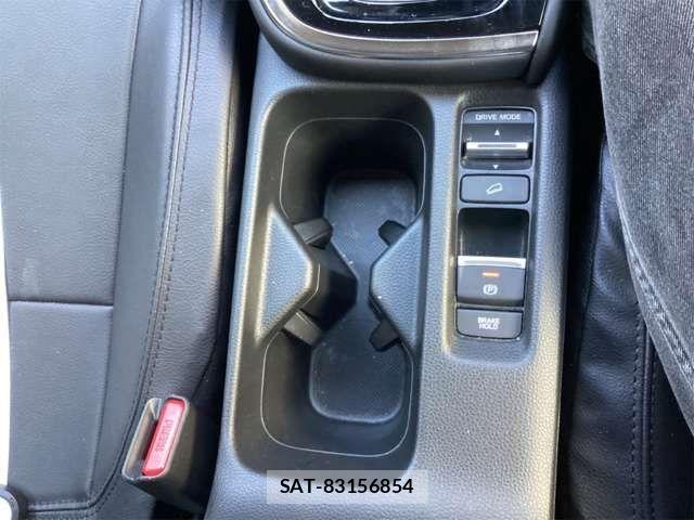 Honda VEZEL 2021-07 8369571-11