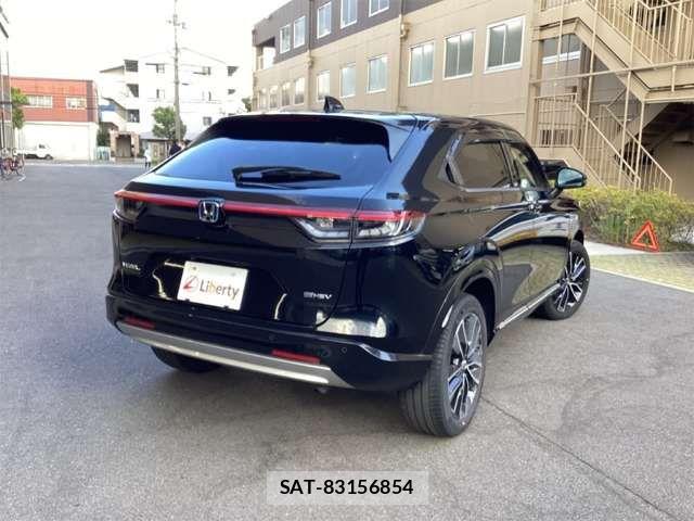 Honda VEZEL 2021-07 8369571-12