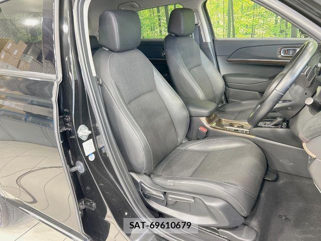 Honda VEZEL 2021-09 8369575-7