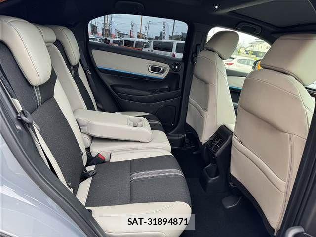 Honda VEZEL 2025-10 8369561-16