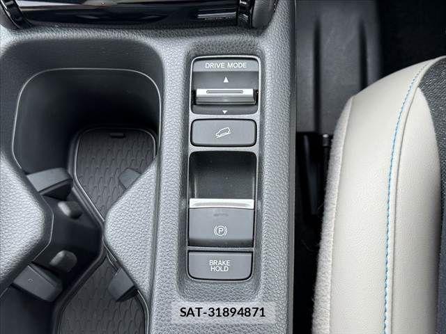 Honda VEZEL 2025-10 8369561-23