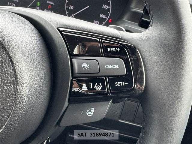 Honda VEZEL 2025-10 8369561-3