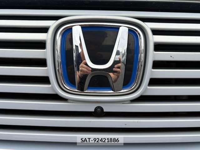 Honda VEZEL 2021-06 8369576-13