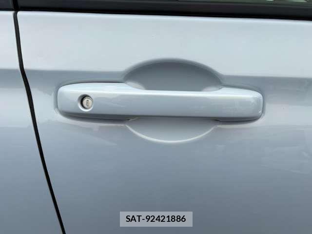 Honda VEZEL 2021-06 8369576-17