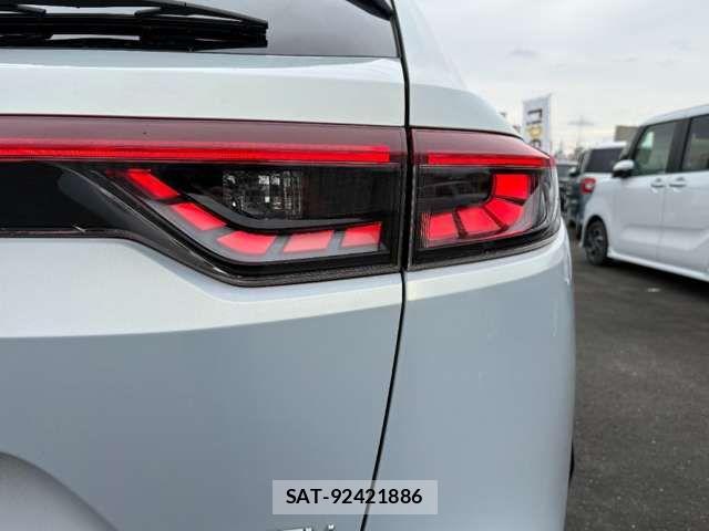 Honda VEZEL 2021-06 8369576-19