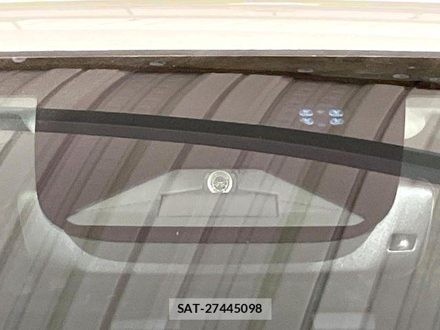 Honda VEZEL 2023-01 8372327-3