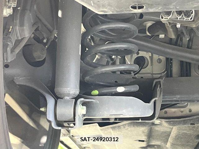 Honda VEZEL 2022-02 8372324-19