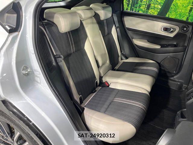 Honda VEZEL 2022-02 8372324-8