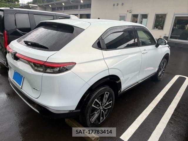 Honda VEZEL 2022-09 8415665-3