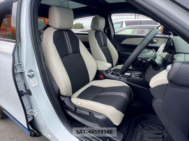 Honda VEZEL 2024-09 8415650-15