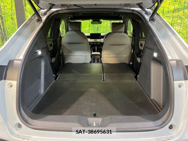 Honda VEZEL 2022-03 8439034-12