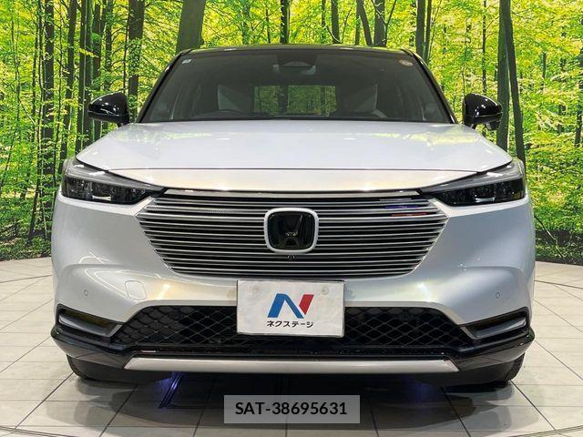 Honda VEZEL 2022-03 8439034-13