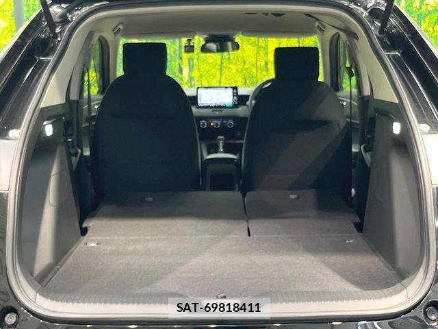 Honda VEZEL 2023-03 8439033-9