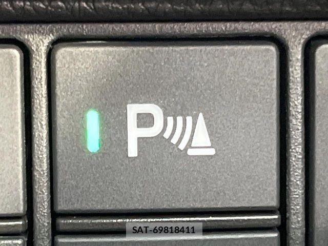 Honda VEZEL 2023-03 8439033-4