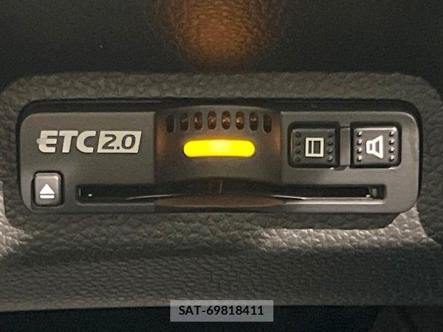 Honda VEZEL 2023-03 8439033-5