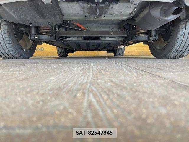 Honda VEZEL 2024-04 8439031-19