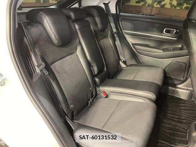 Honda VEZEL 2025-11 8458703-9